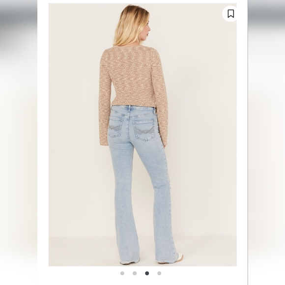 Idyllwind Women's Melbourne Medium Wash High Risin Distressed Bootcut Jeans - Picture 2 of 7